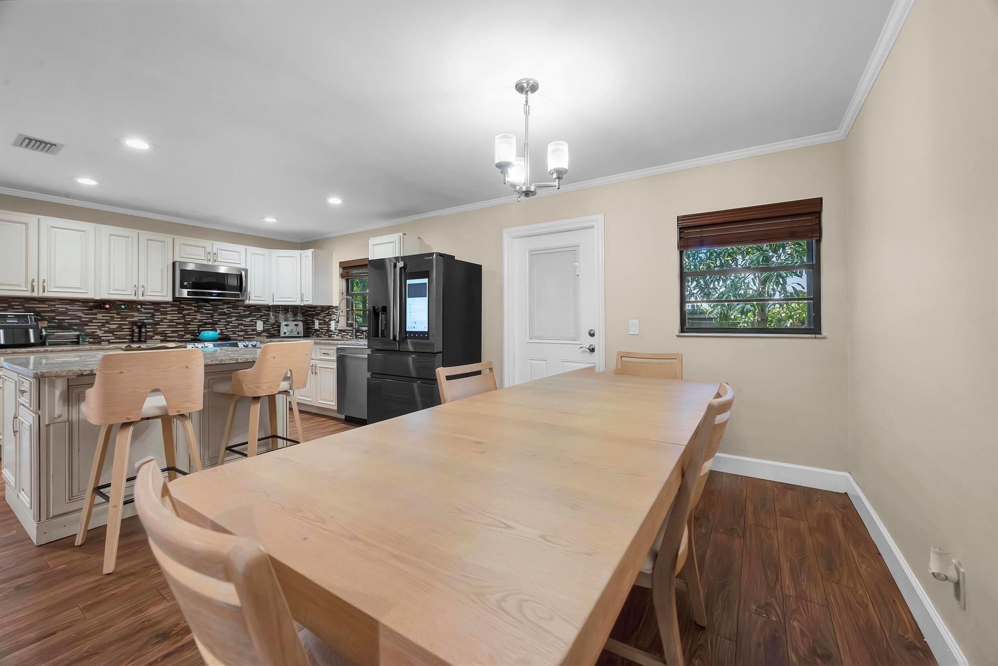 1966 9th Street