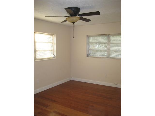 Garden Acres 42-17 B - Residential Lease