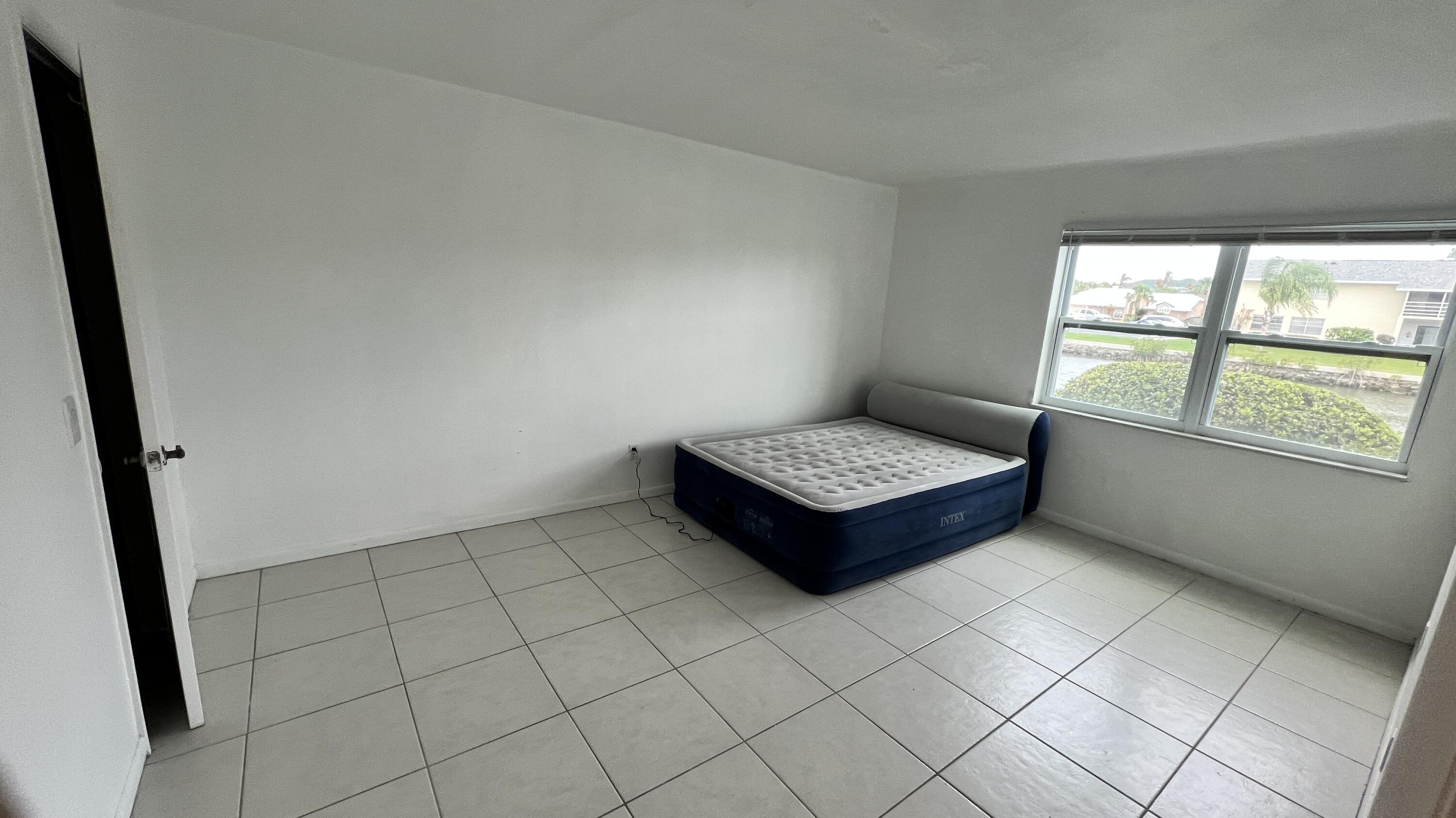 TREASURE COAST ISLES - Residential