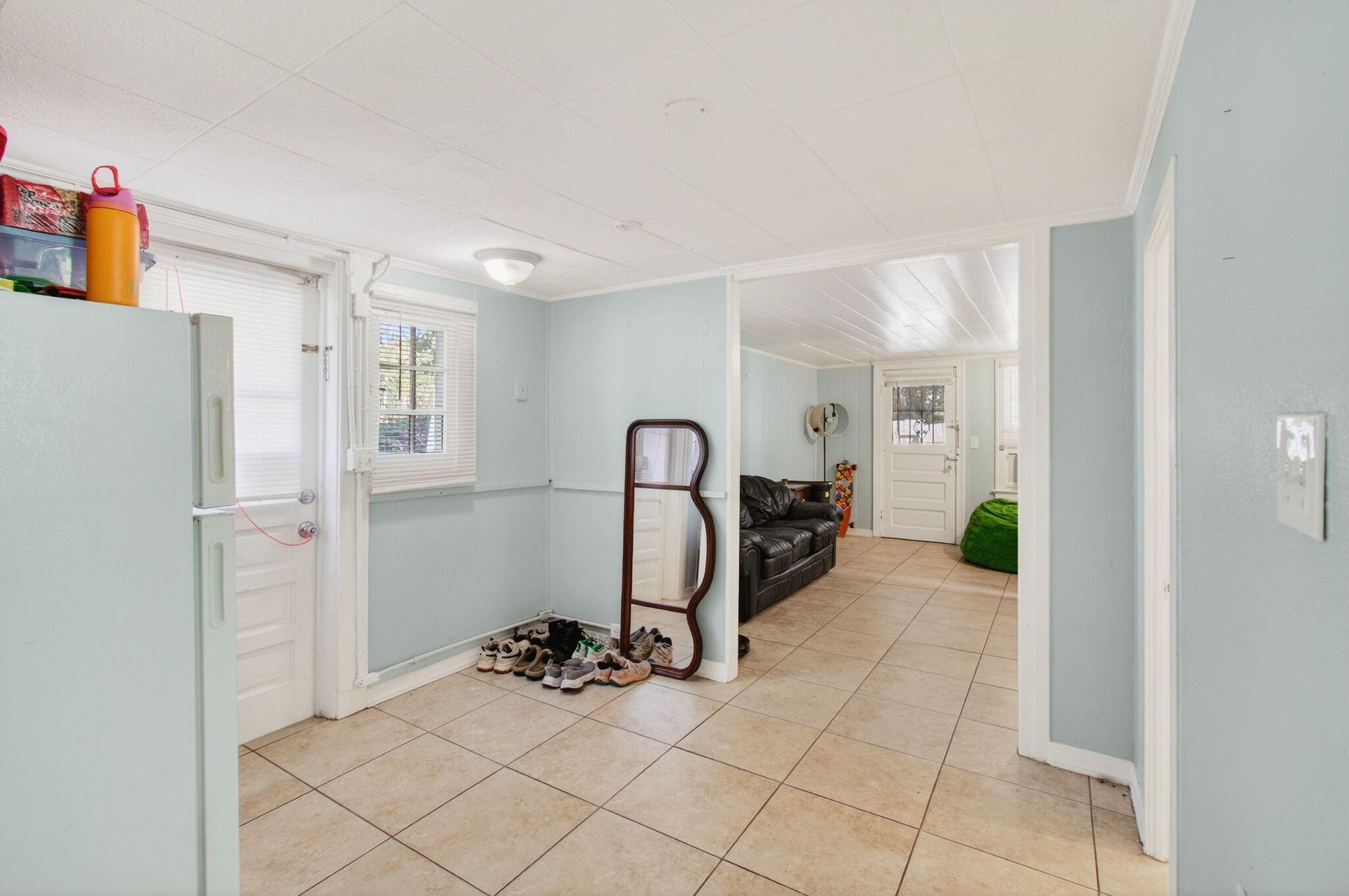 LAKE WORTH TOWN OF - Residential Income