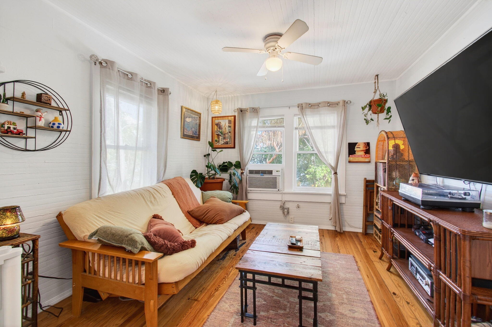 LAKE WORTH TOWN OF - Residential Income