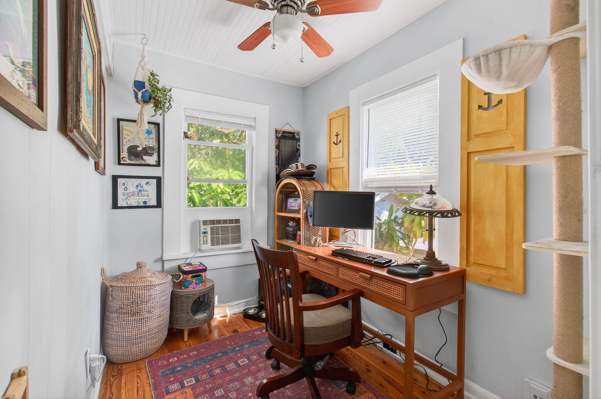 LAKE WORTH TOWN OF - Residential Income