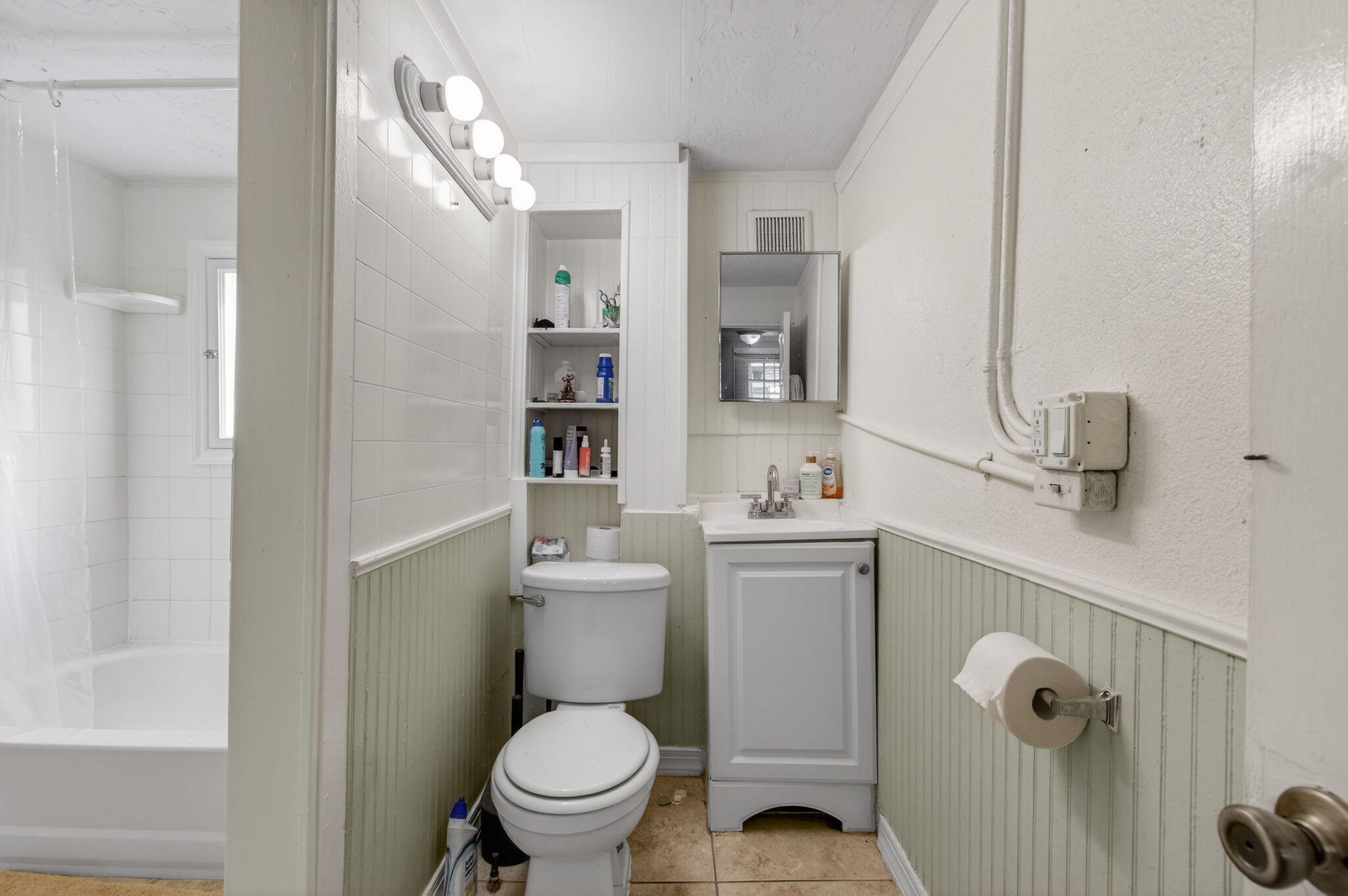 LAKE WORTH TOWN OF - Residential Income