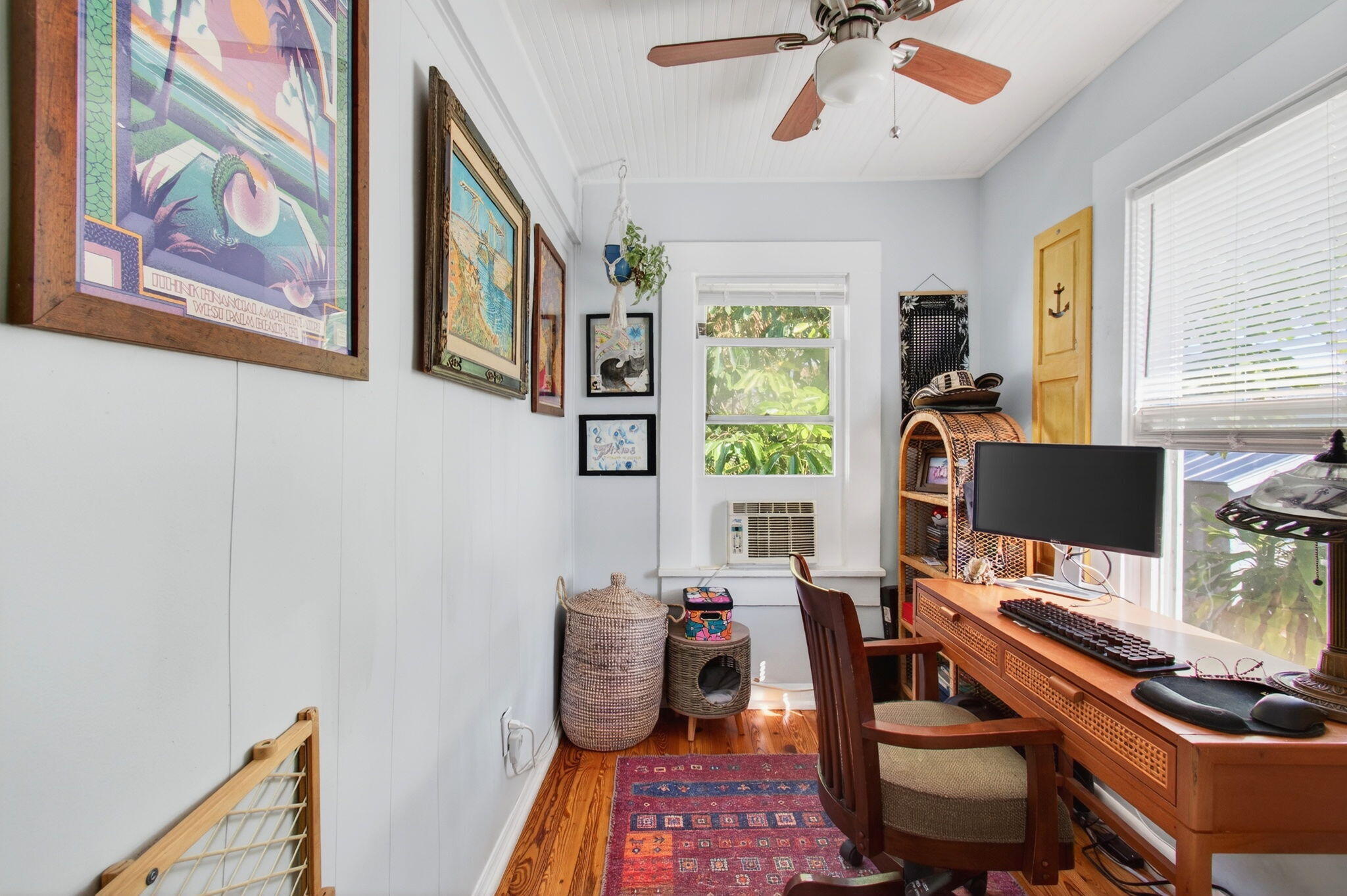 LAKE WORTH TOWN OF - Residential Income