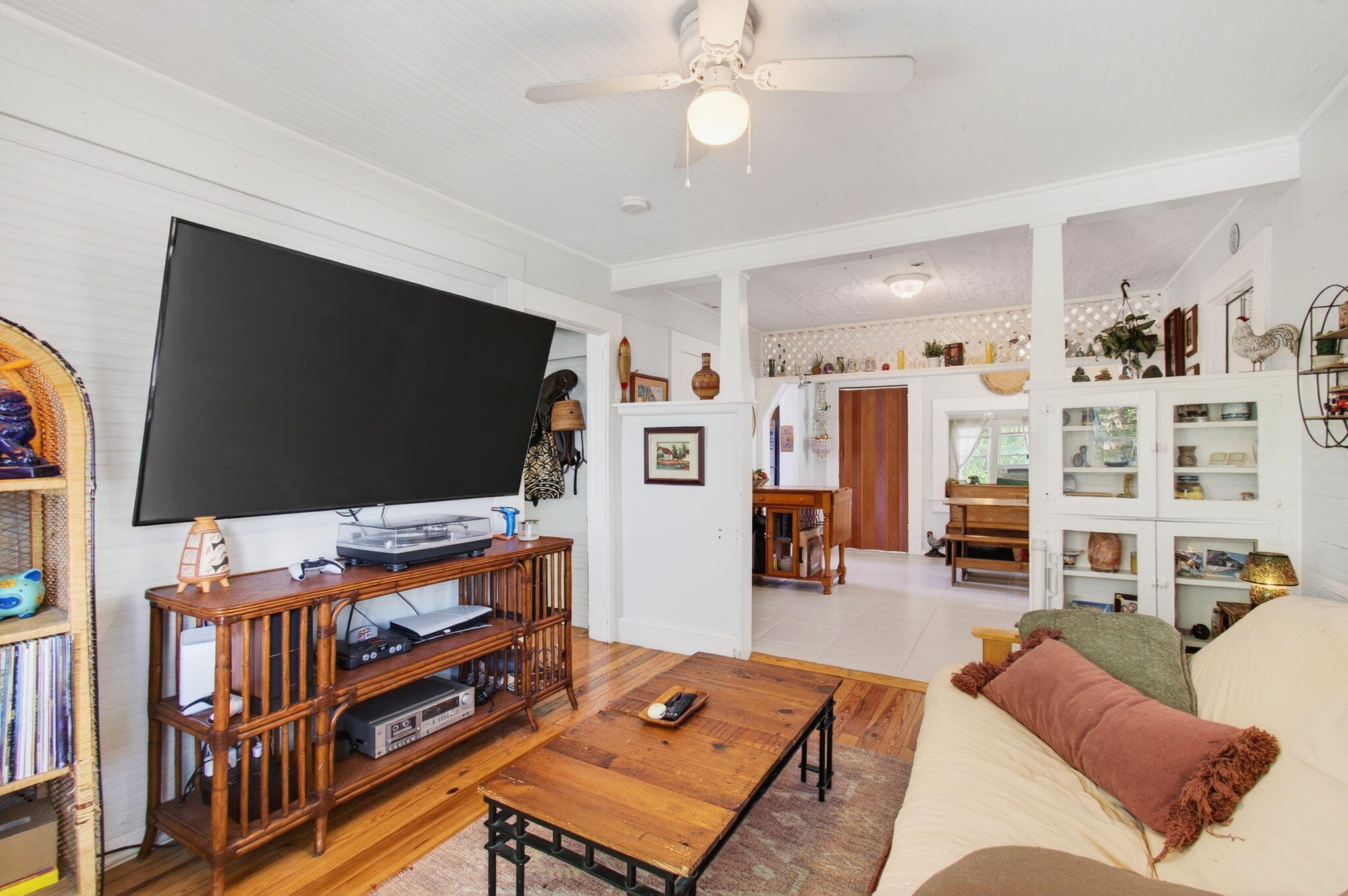 LAKE WORTH TOWN OF - Residential Income