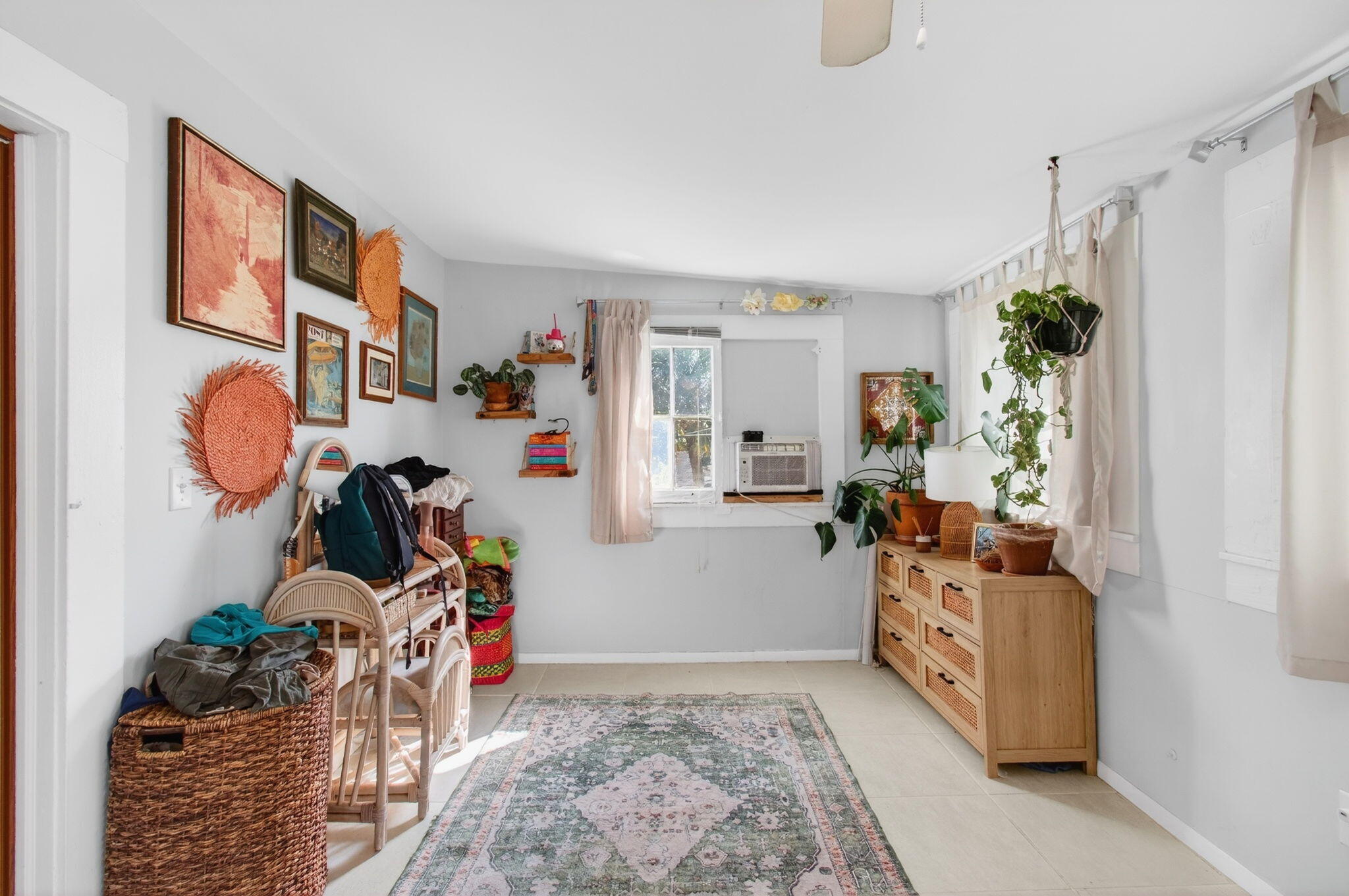 LAKE WORTH TOWN OF - Residential Income