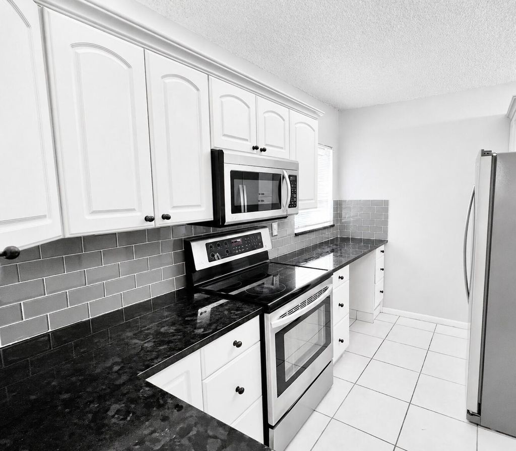 Photo of 2865 SW 22nd #1080, Delray Beach, FL 33445 (MLS # B26020248)