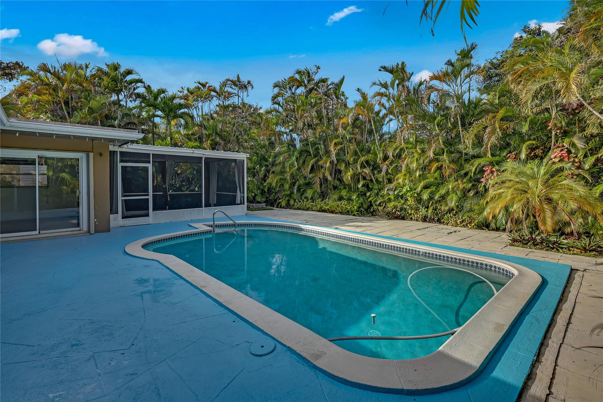 ROYAL PALM ACRES - Residential