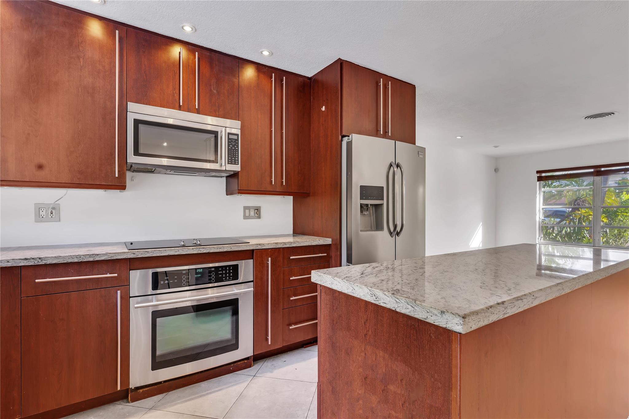 ROYAL PALM ACRES - Residential