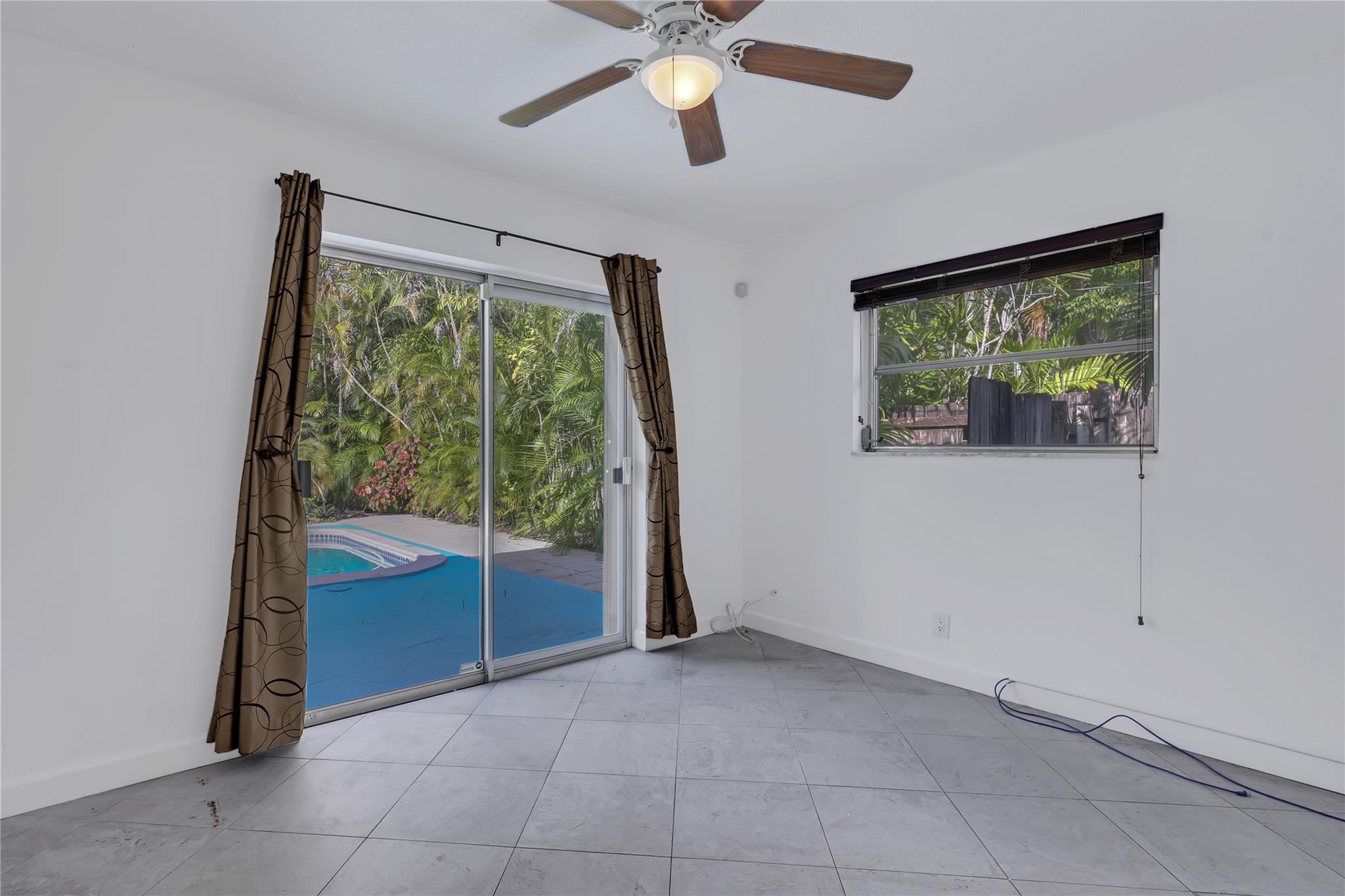 ROYAL PALM ACRES - Residential