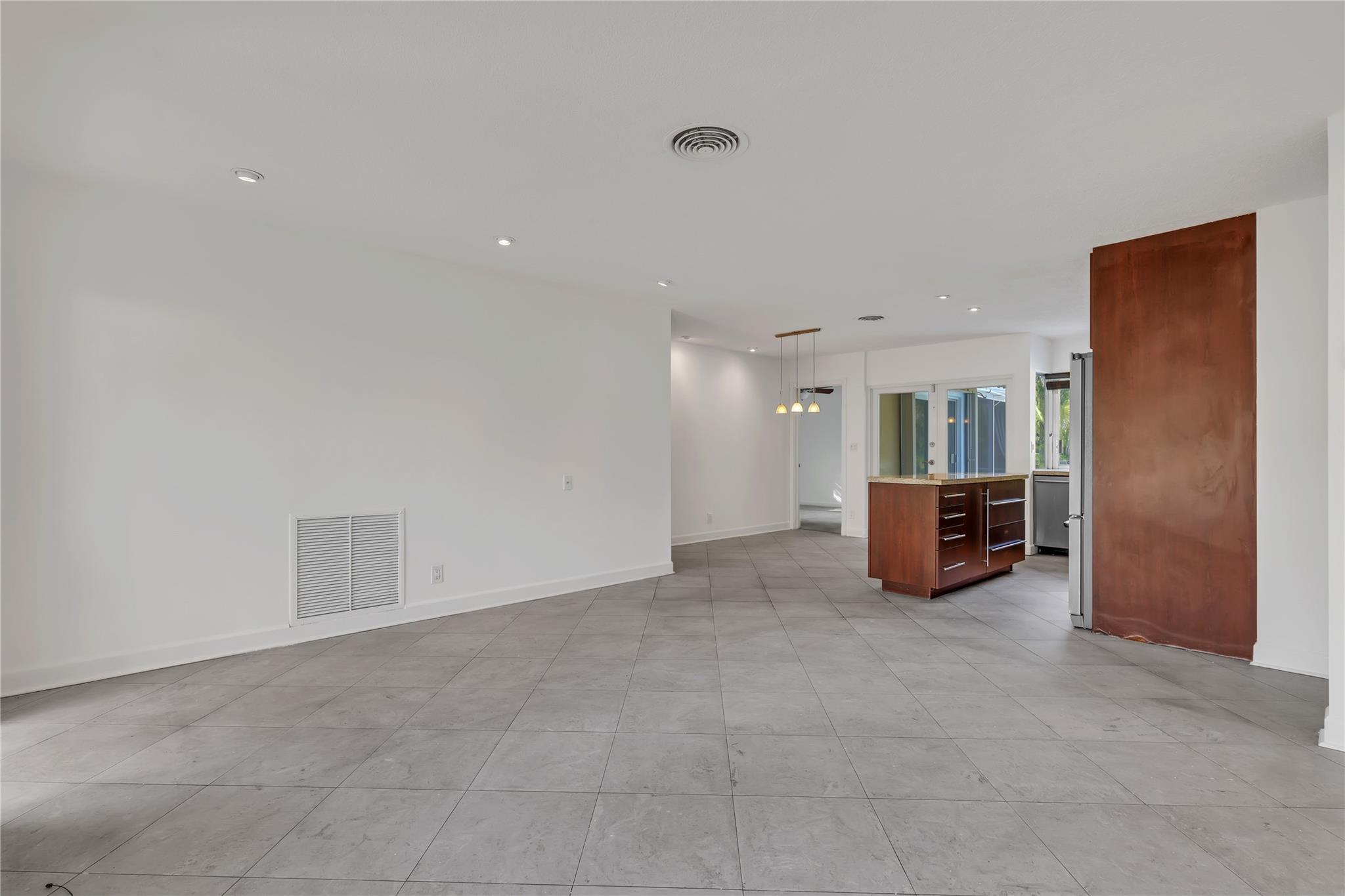 ROYAL PALM ACRES - Residential