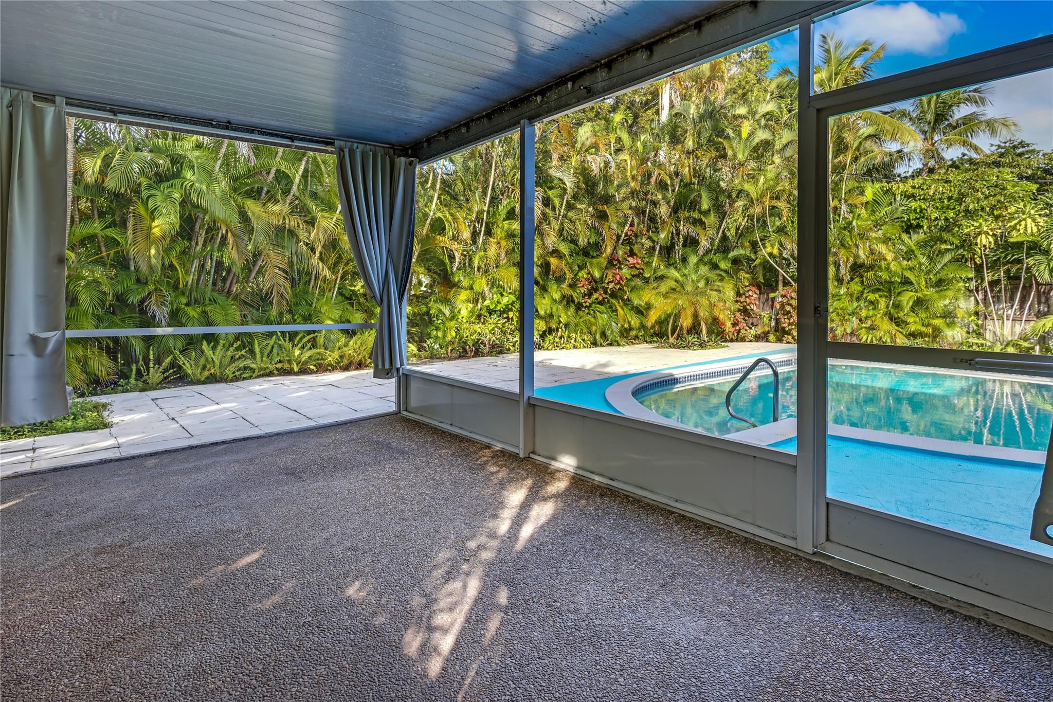 ROYAL PALM ACRES - Residential