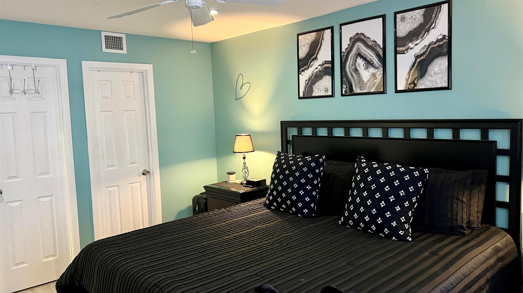 Cypress Park Condo - Residential