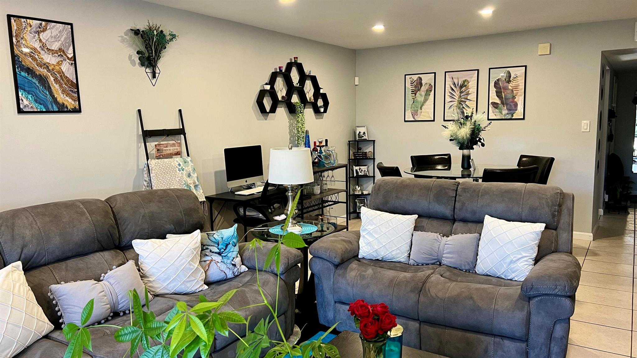 Cypress Park Condo - Residential