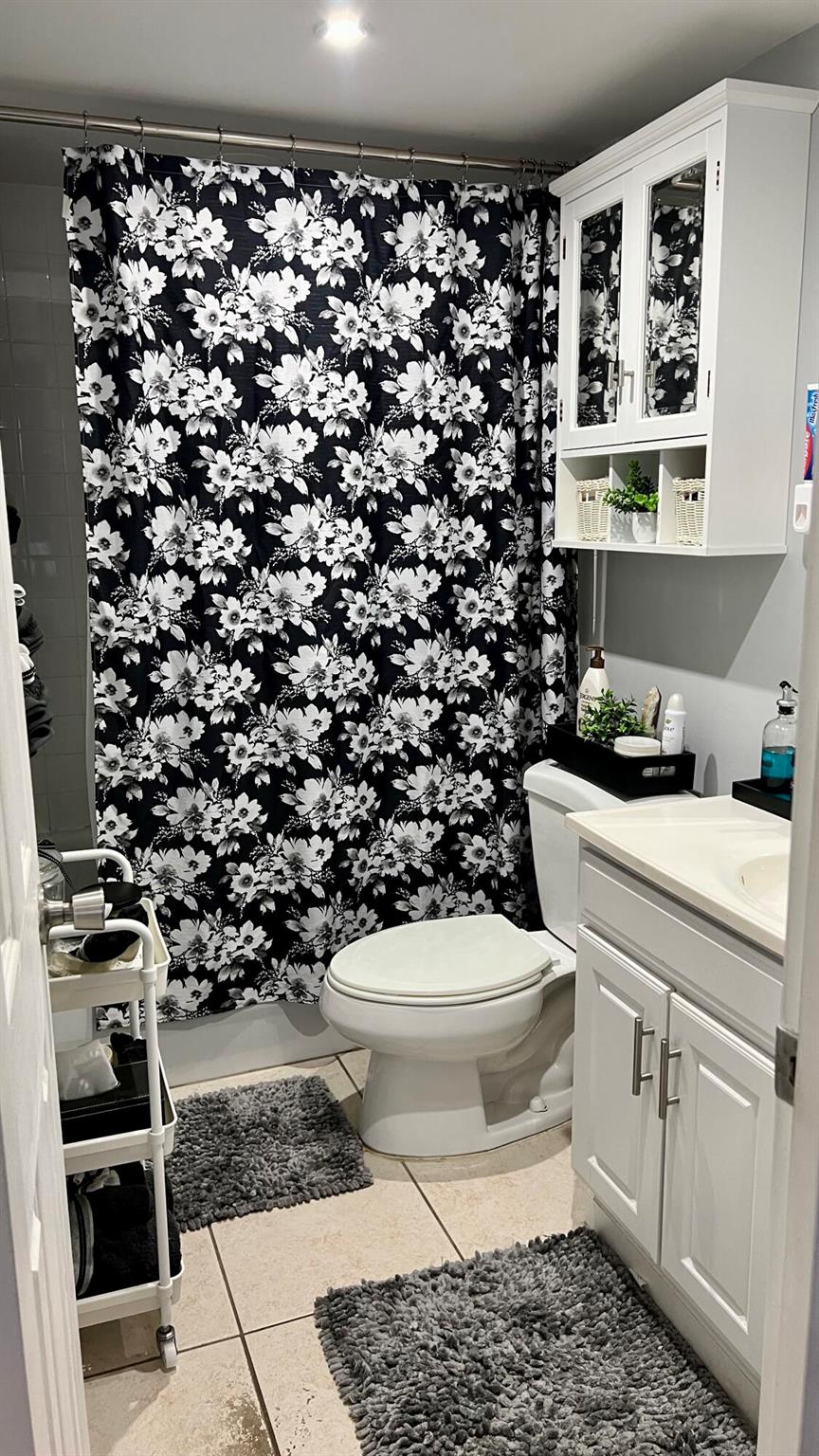 Cypress Park Condo - Residential