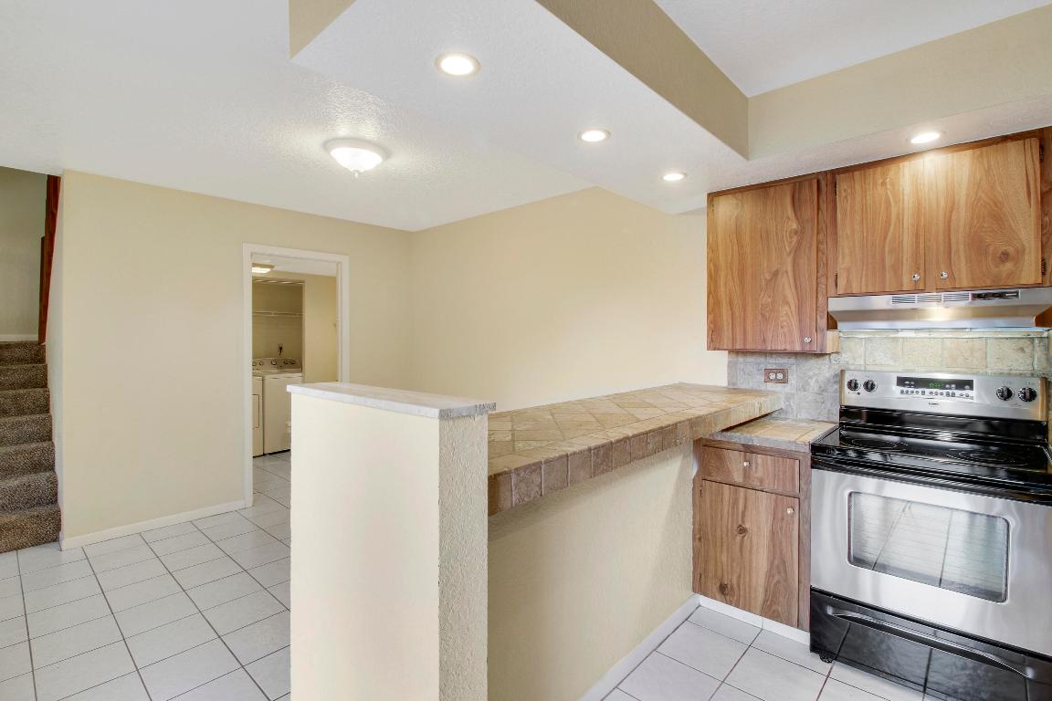 TEQUESTA HILLS CONDO - Residential