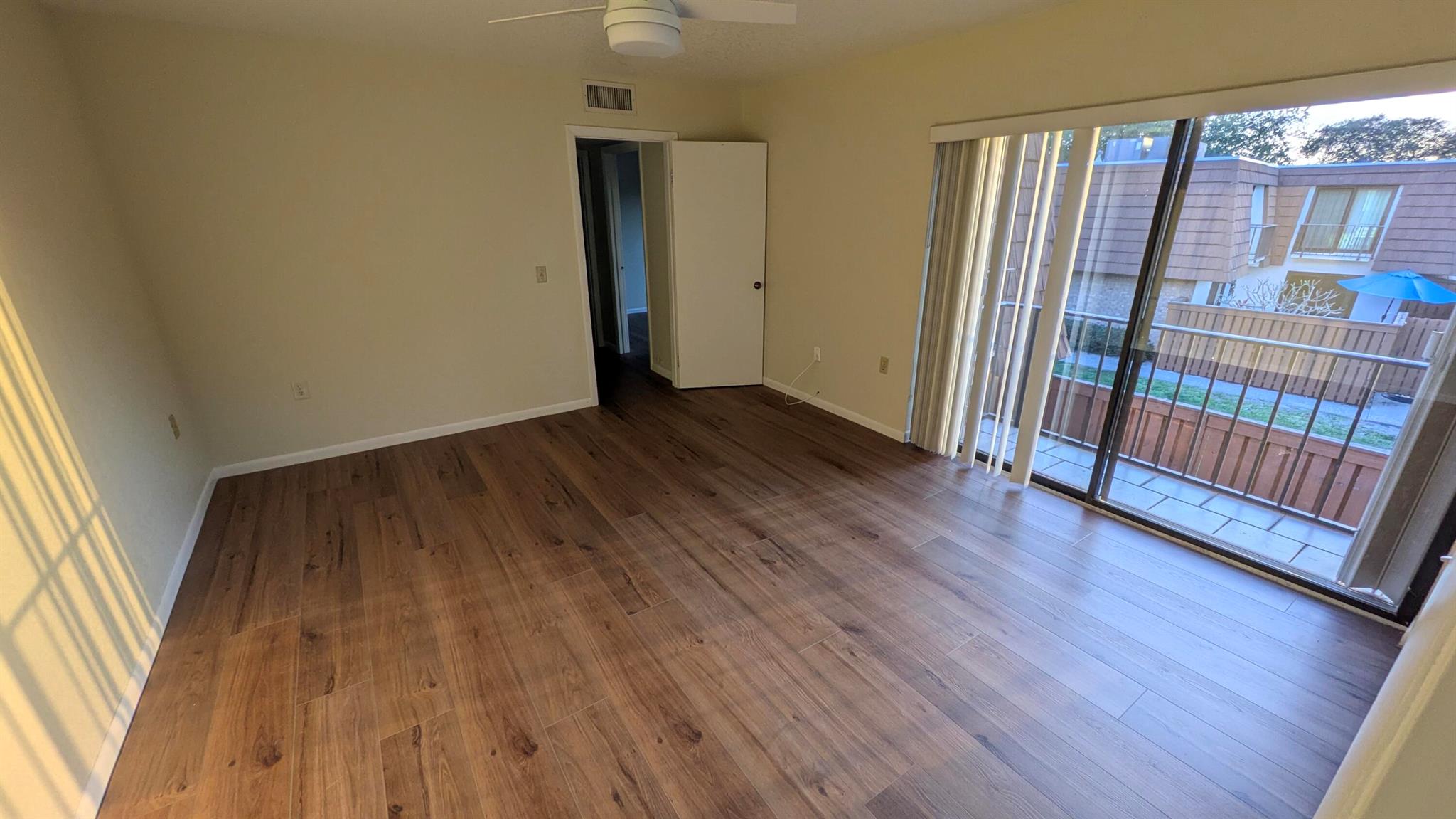 TEQUESTA HILLS CONDO - Residential