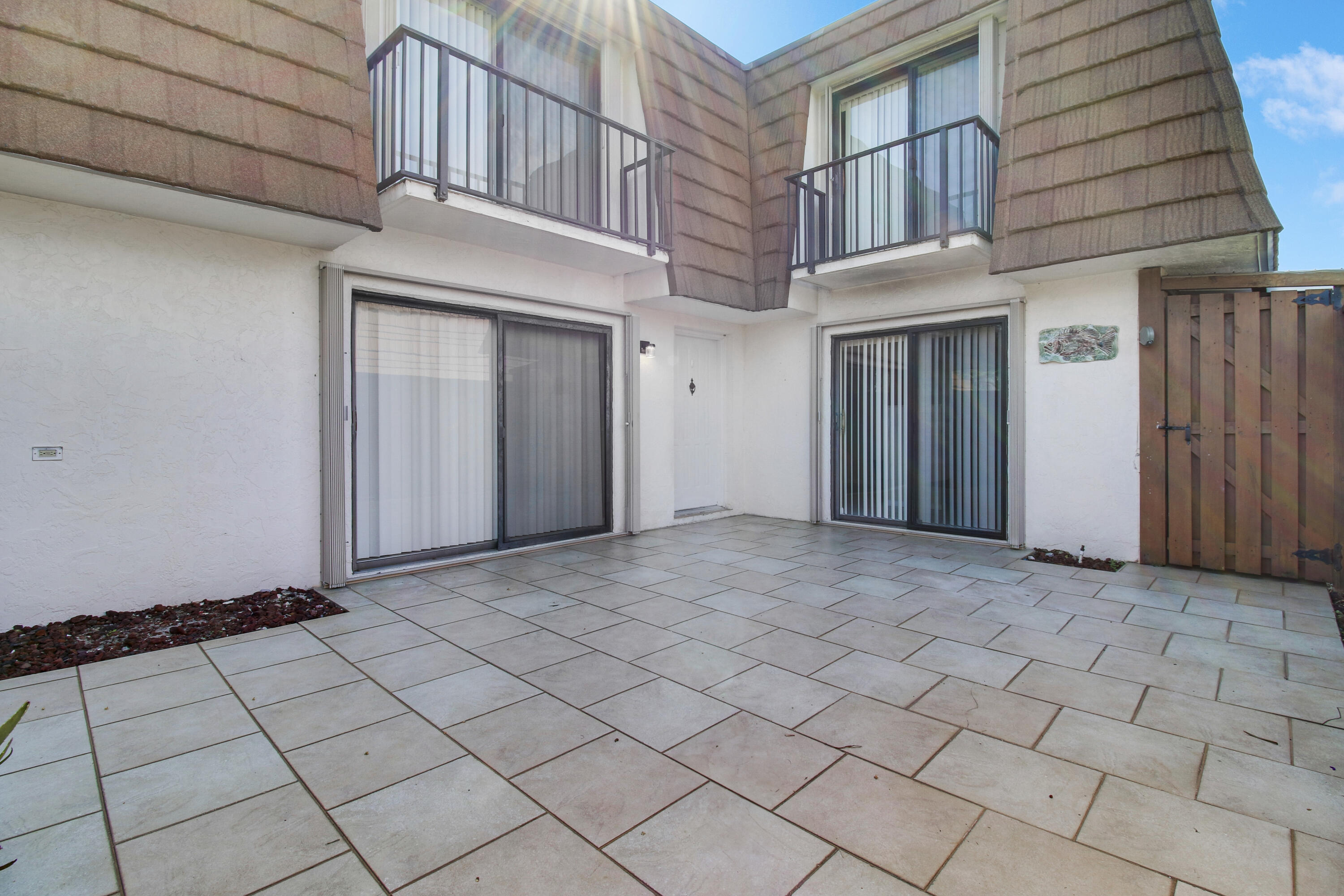 TEQUESTA HILLS CONDO - Residential