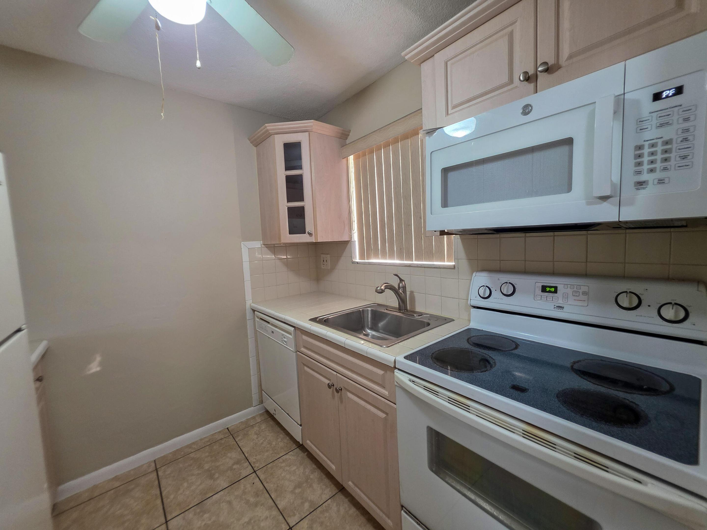 FOREST HILL GARDENS CONDO - Residential Lease