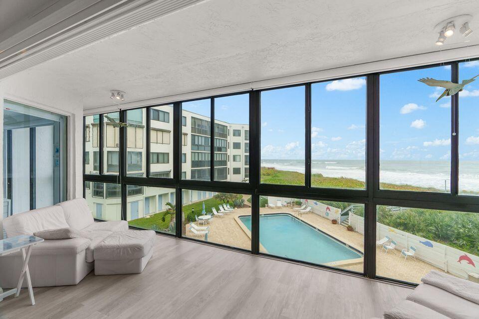 2375 NE Ocean Boulevard E202