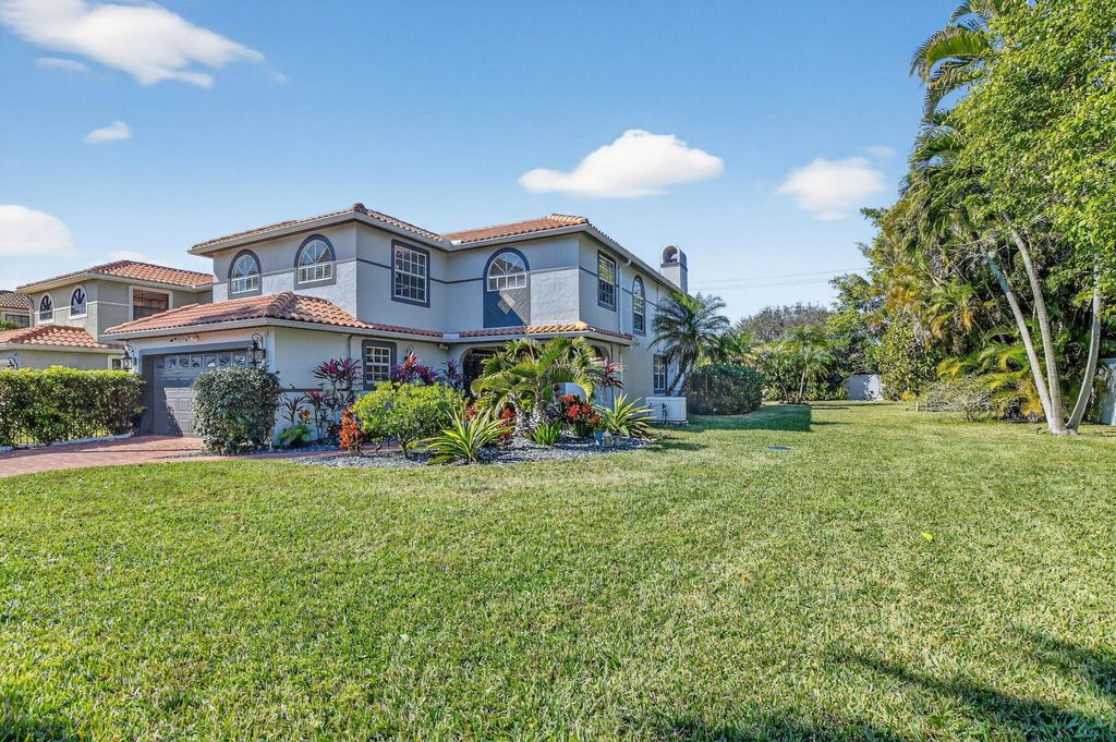 Photo of 9048 Villa Portofino Circle, Boca Raton, FL 33496 (MLS # R11161758)