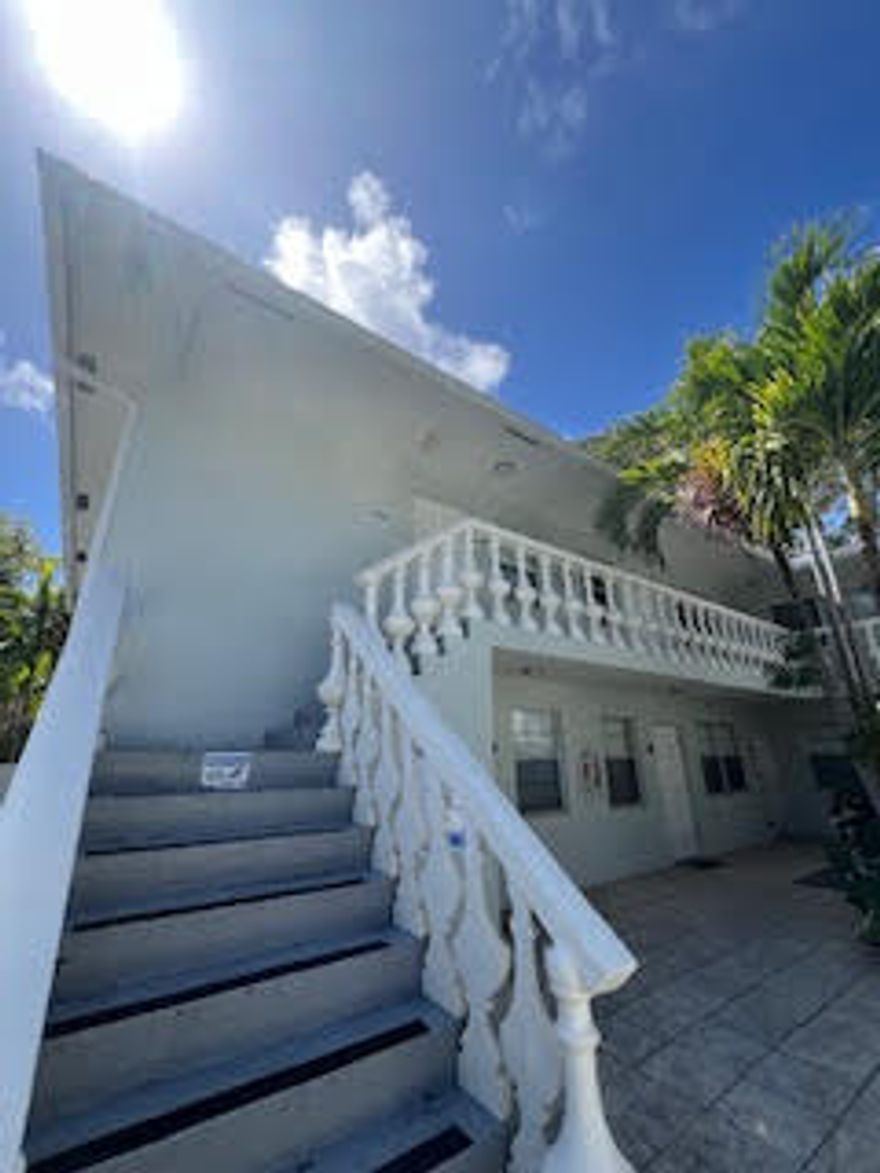 Located in the heart of Victoria Park this quaint 12 unit building is close to Las Olas and downtown Fort Lauderdale. Plus all the activities in Holiday Park. Unit 8 is a second floor unfurnished, updated condo. One year minimum lease. Central A/C. Assigned parking space. Kitchen has stainless steel appliances and granite counters. Bathroom has also been updated throughout. Wifi, Water, sewer and trash included in the rent. The Hemingway is a charming, pet friendly (upto 60 pound non aggressive breed) fenced condo with a pool. Close to shopping/dining beach.