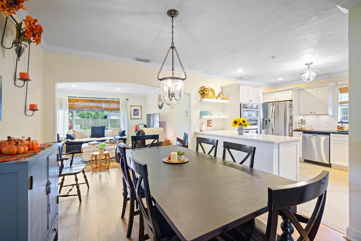 PEMBROKE LAKES SEC 1 - Residential