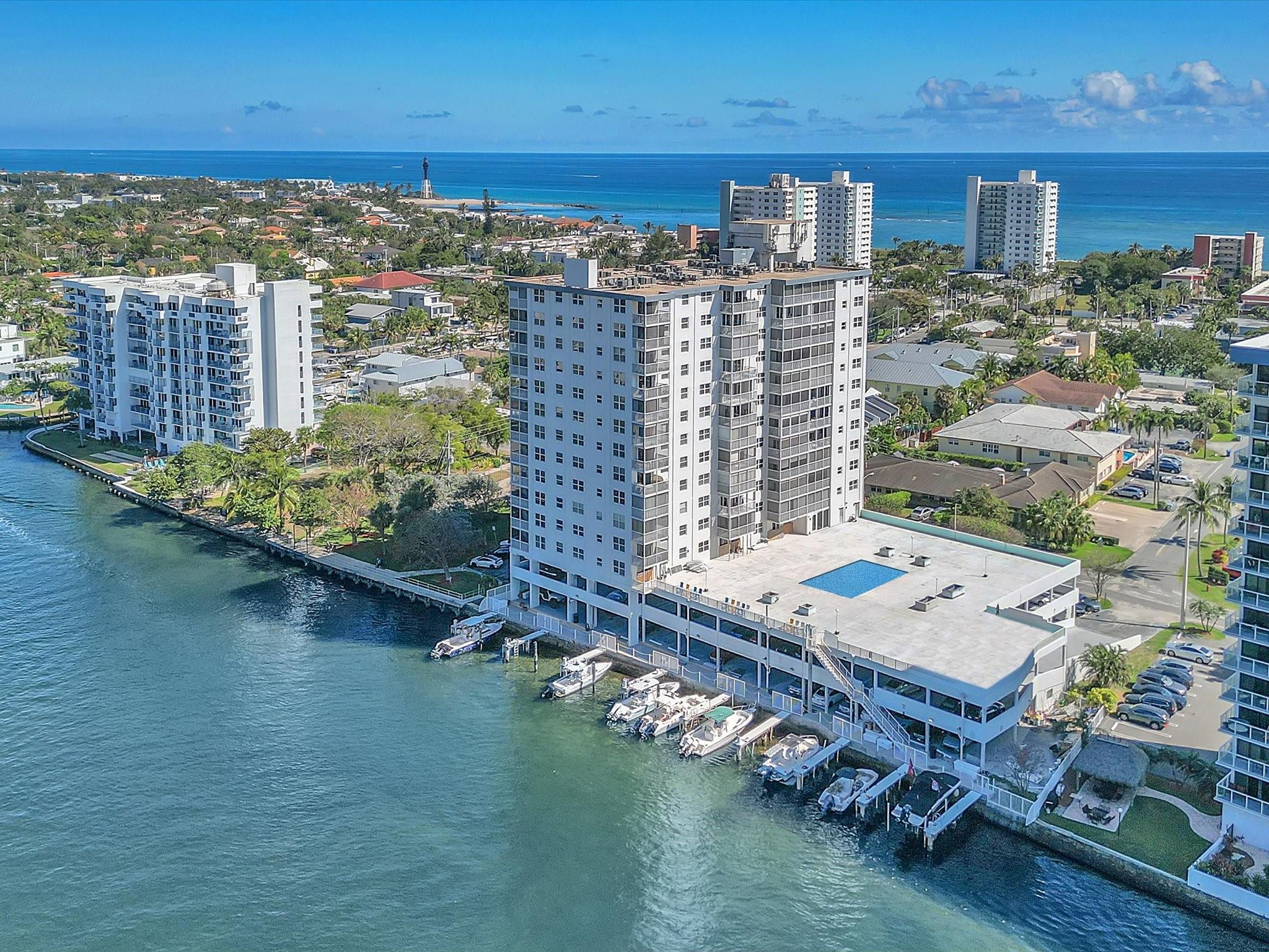 1505 N Riverside Dr 1002
