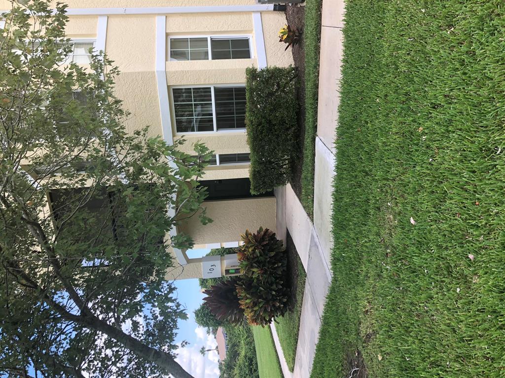 THE BELMONT AT ST LUCIE WEST, A CONDOMINIUM - Residential