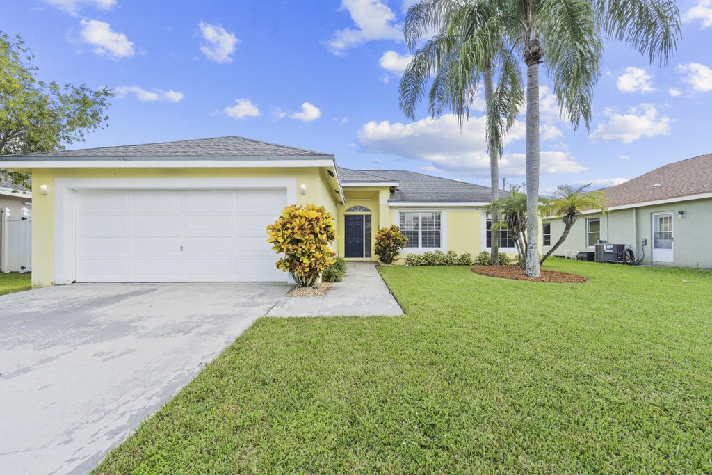 Photo of 6242 Terra Rosa Circle, Boynton Beach, FL 33472 (MLS # B26077738)