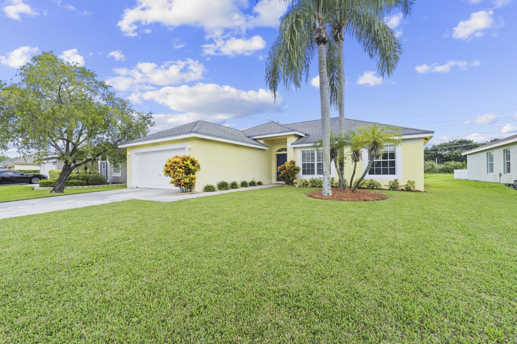 Photo of 6242 Terra Rosa Circle, Boynton Beach, FL 33472 (MLS # B26077738)