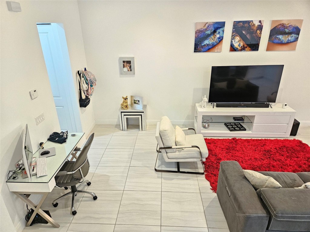 Centra Falls West - Residential