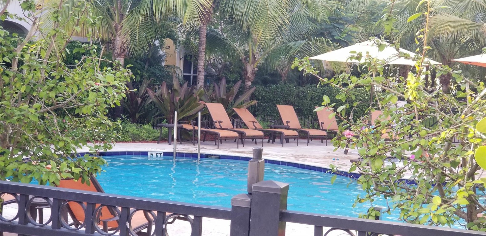 Centra Falls West - Residential