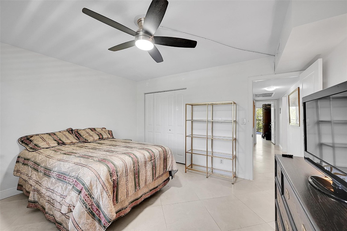 WYNMOOR VILLAGE - Residential