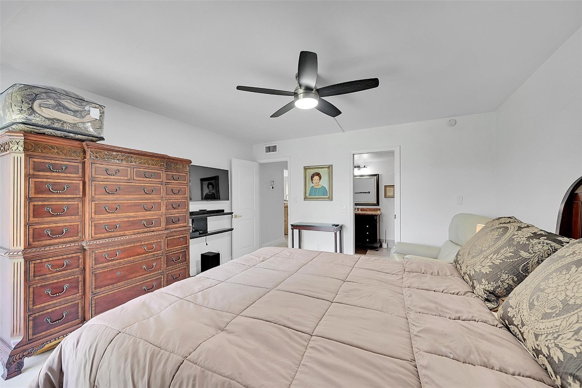 WYNMOOR VILLAGE - Residential