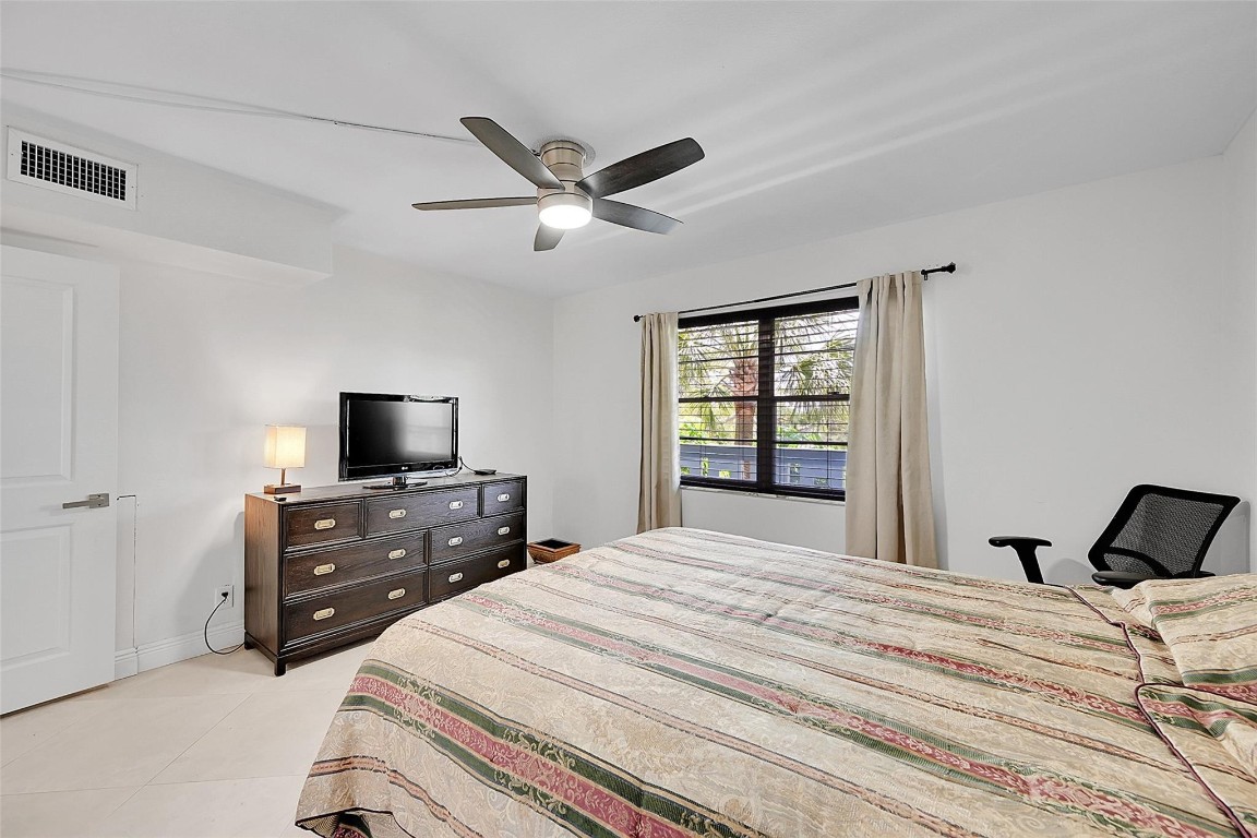 WYNMOOR VILLAGE - Residential