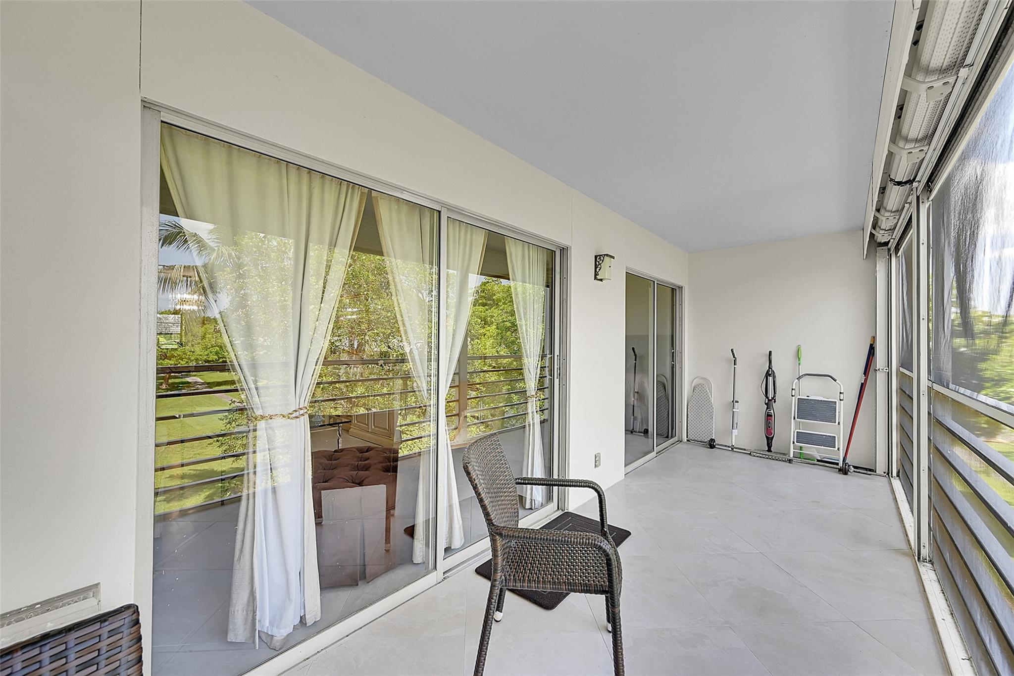 WYNMOOR VILLAGE - Residential