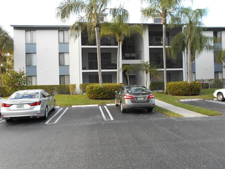 Walk to pool & clubhouse, secured 24/7 manned guard gate.  Owners may exit to Village Blvd. w/bar code. or Military.
Jacuzzi tub; new motor to be installed, 20% down requirement, h/water heater approx. 2.5 yrs.  1 pet not to exceed 25 lbs. @ maturity.  Tiled throughout.  New  toilets, walk in mbr closet.  Storage unit just outside apt.  Patio faces privacy hedge, 1 assigned parking space, 2 nd car uses guest spot.  Unit needs updating..  Bring your best cash offer.  May not rent for 1st yr.