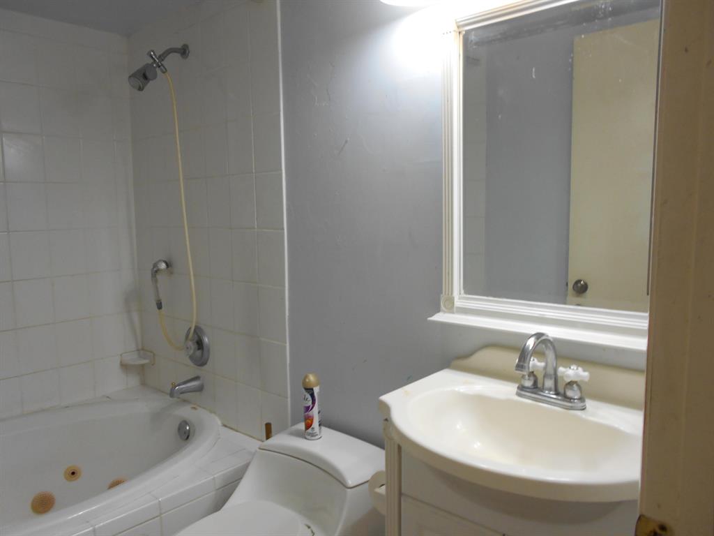 PALM CLUB VILLAGE I CONDO - Residential