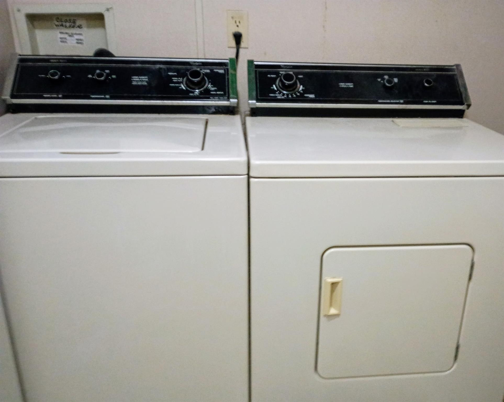 Palm Breezes Club - Residential