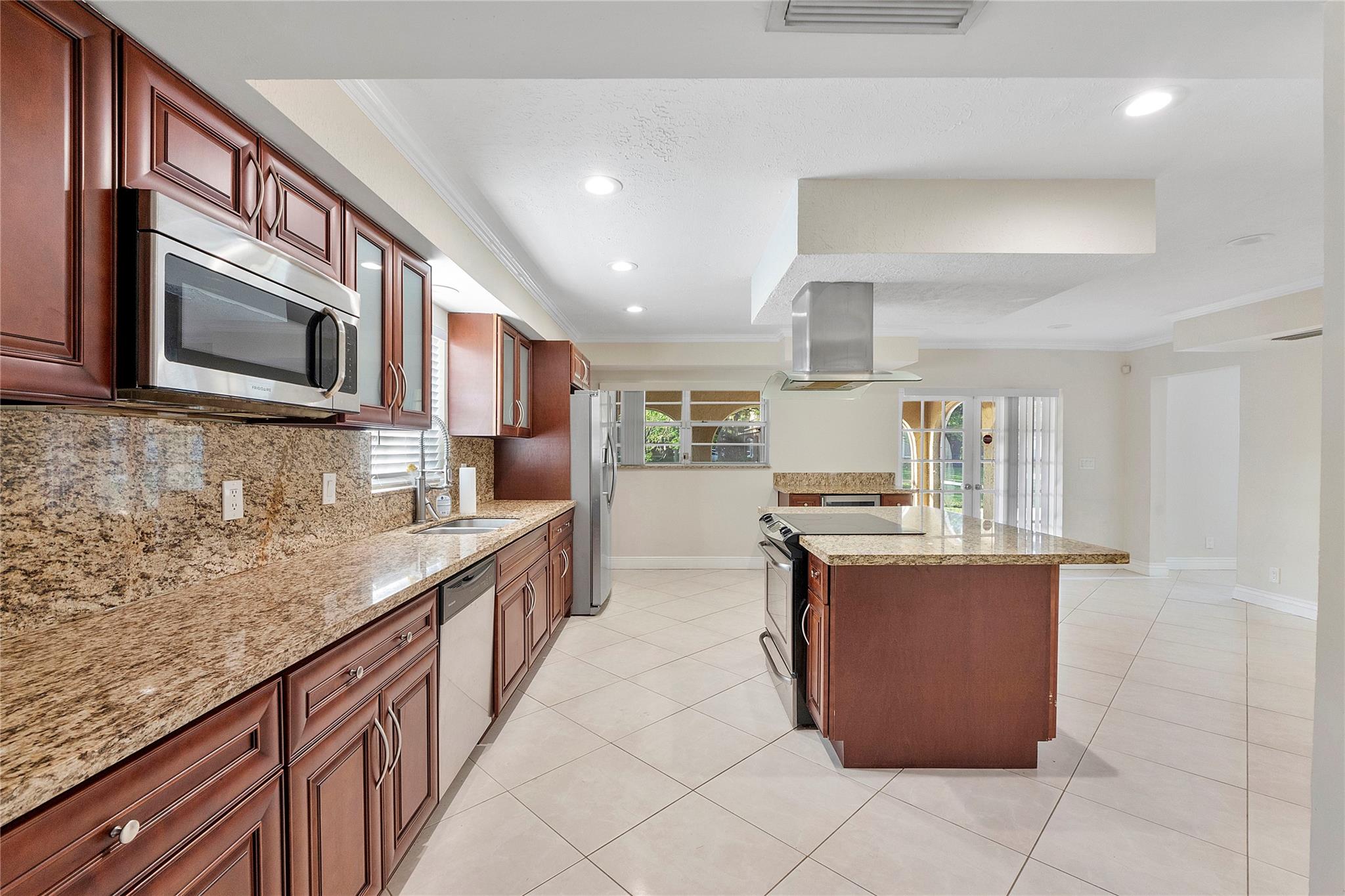 Coral Spgs Village Green - Residential