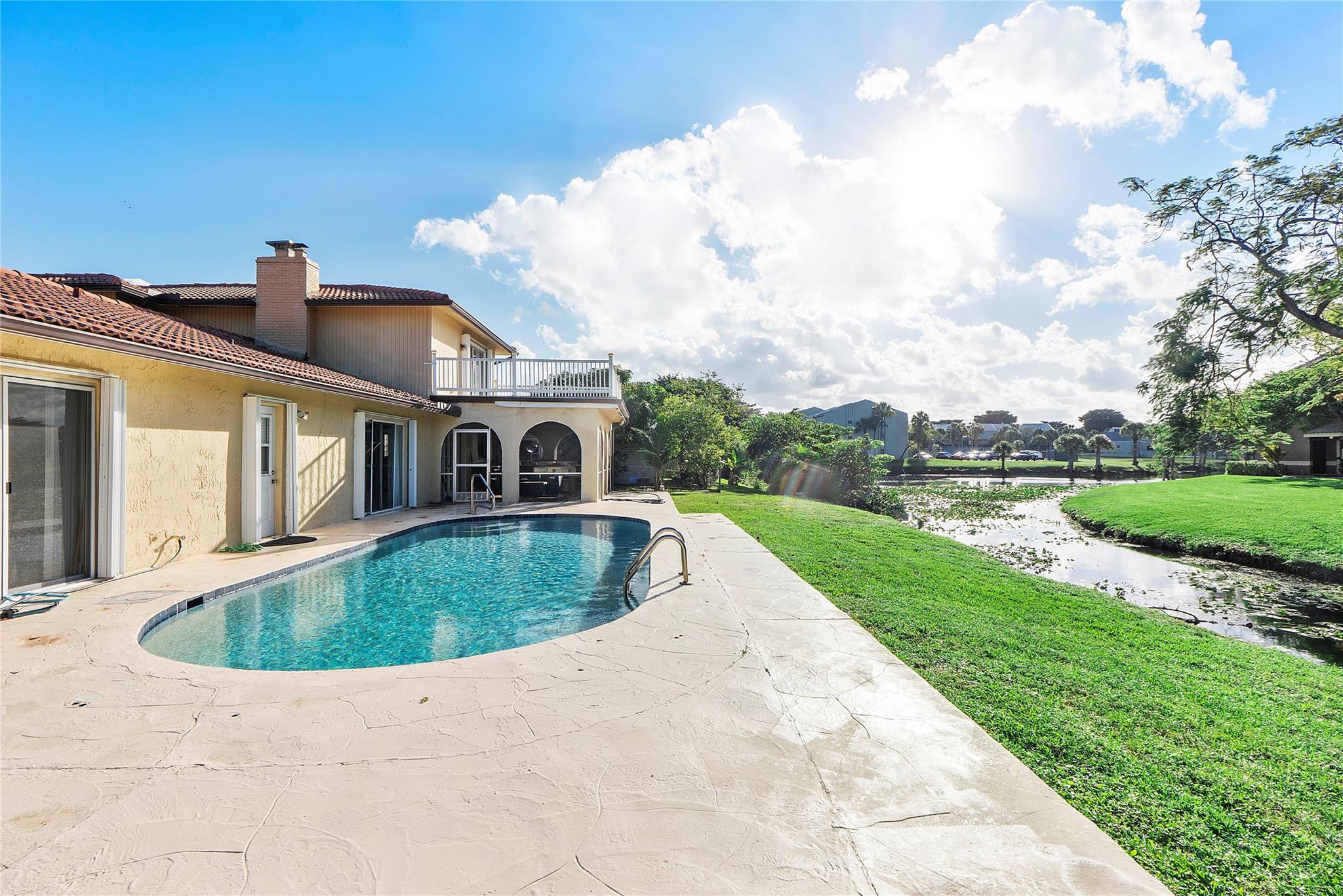 Coral Spgs Village Green - Residential