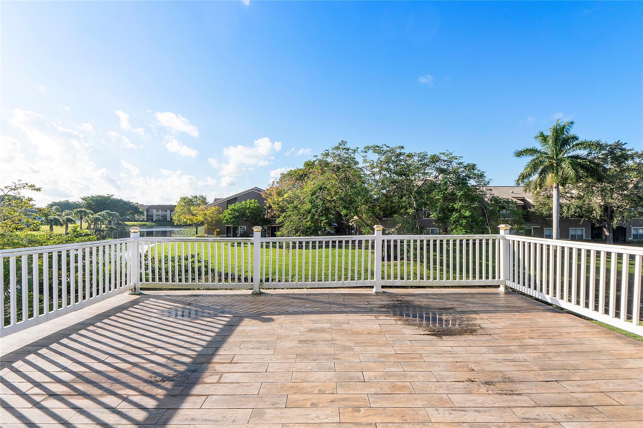 Coral Spgs Village Green - Residential