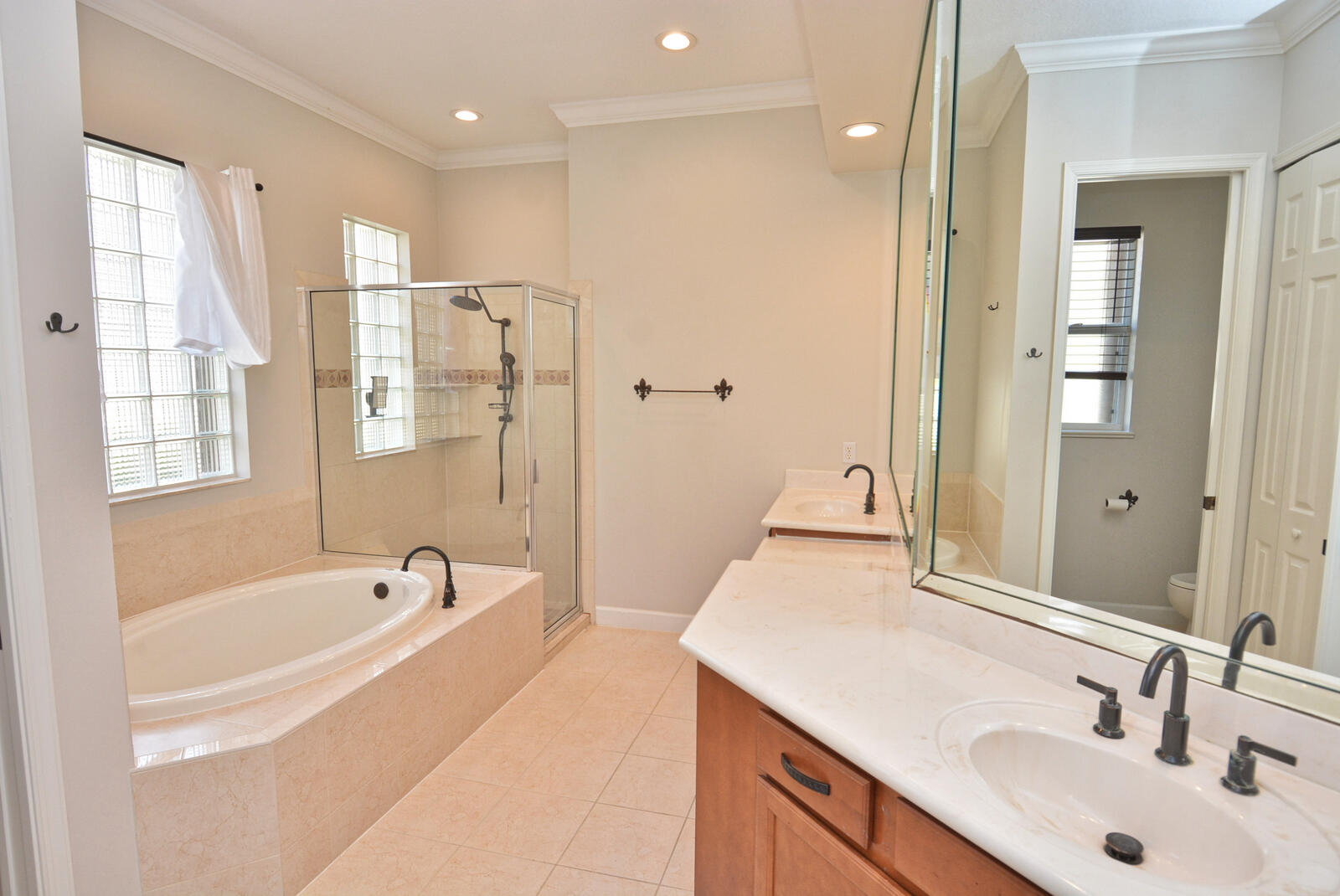 MAIDSTONE - Residential