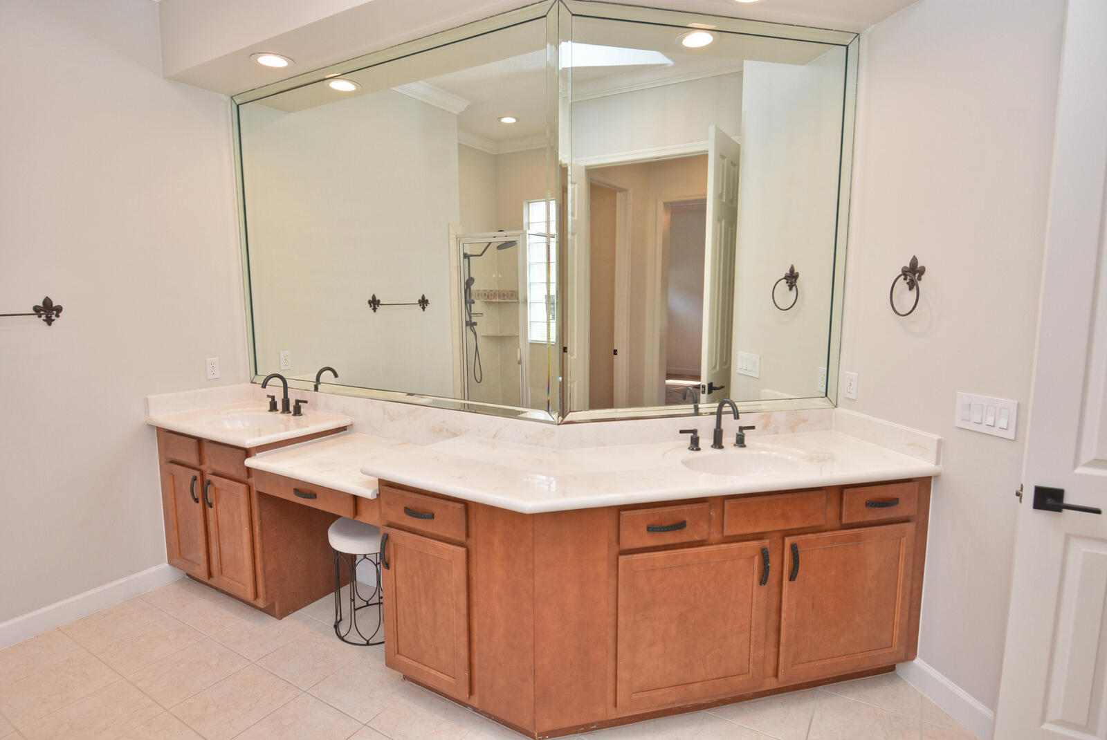 MAIDSTONE - Residential