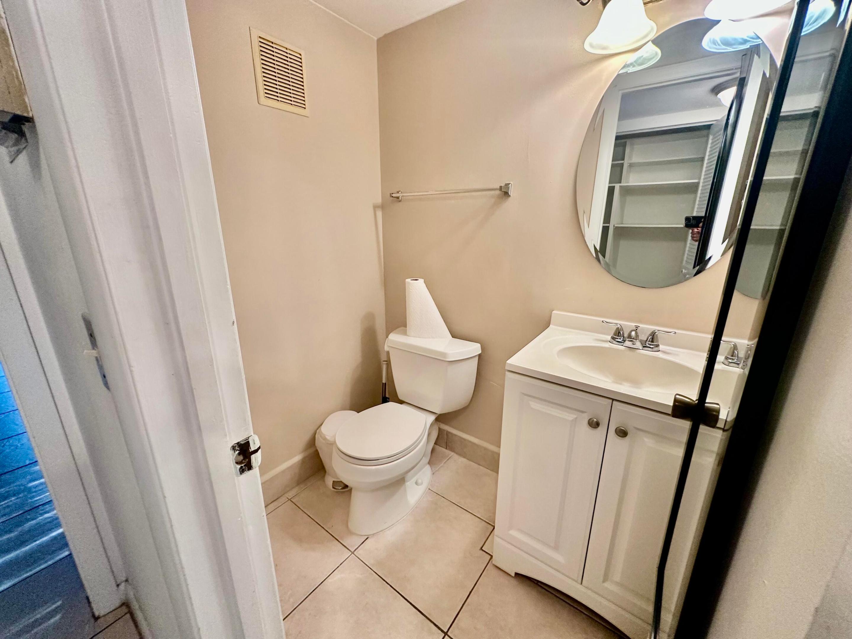 FARNHAM D CONDO - Residential