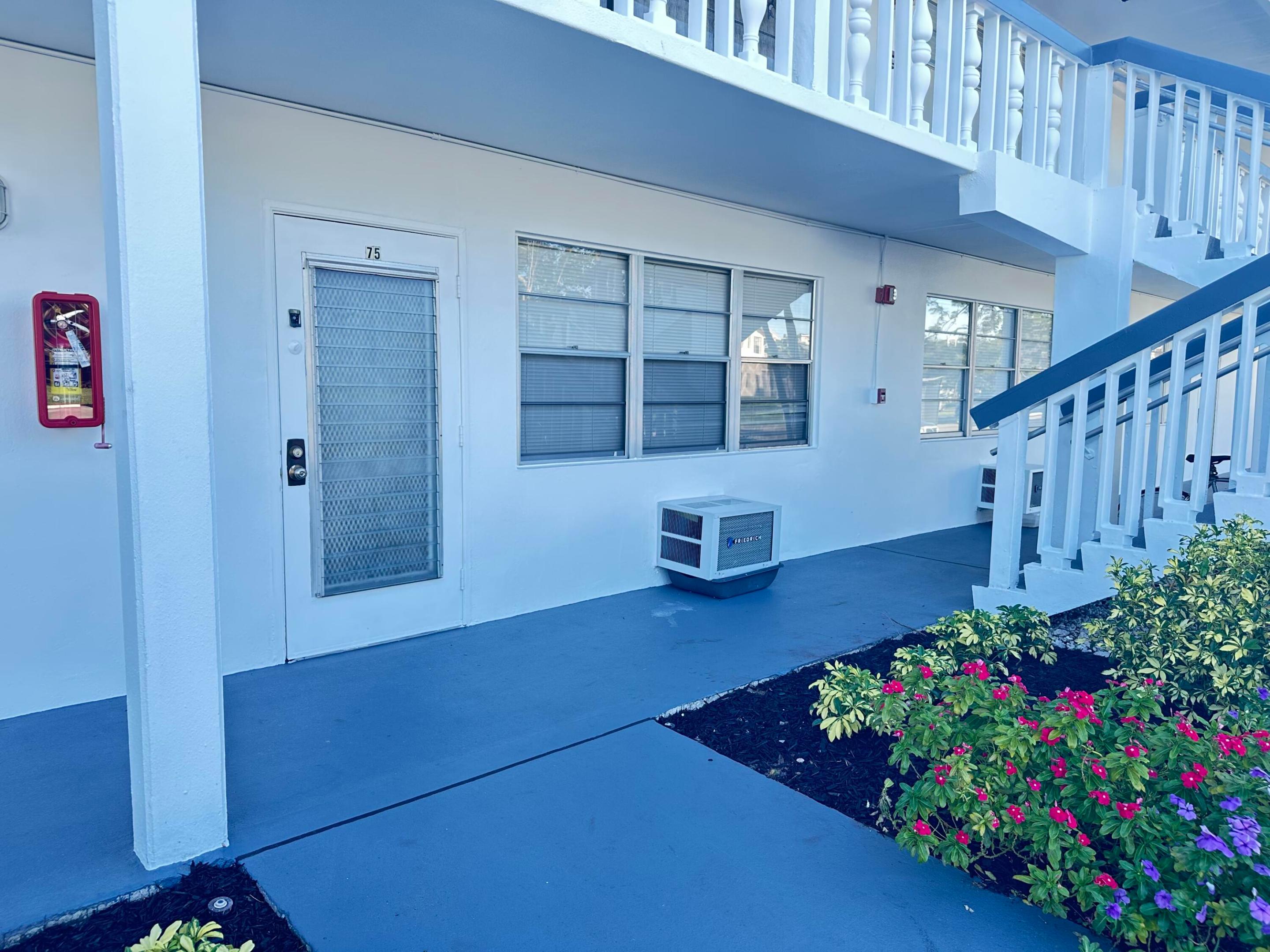 FARNHAM D CONDO - Residential