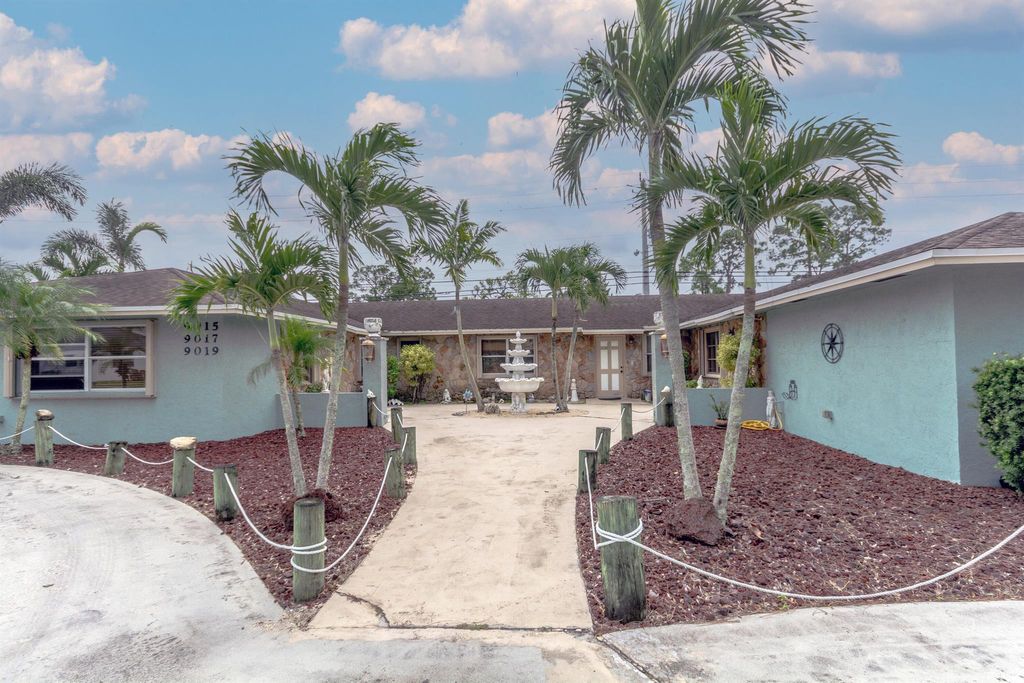 Photo of 9015 W Highland Pines Boulevard, Palm Beach Gardens, FL 33418 (MLS # R11068080)