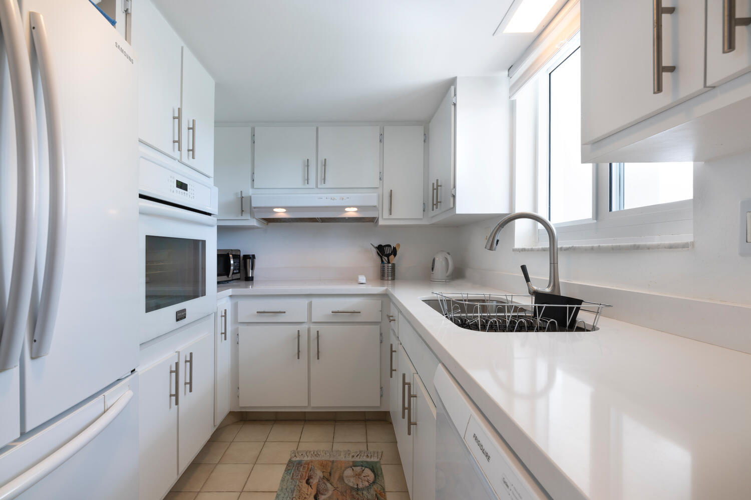 2505 S Ocean Boulevard 301