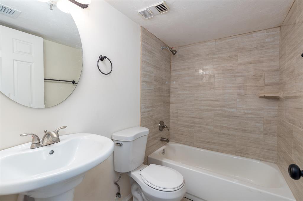 MOONTIDE CONDO - Residential